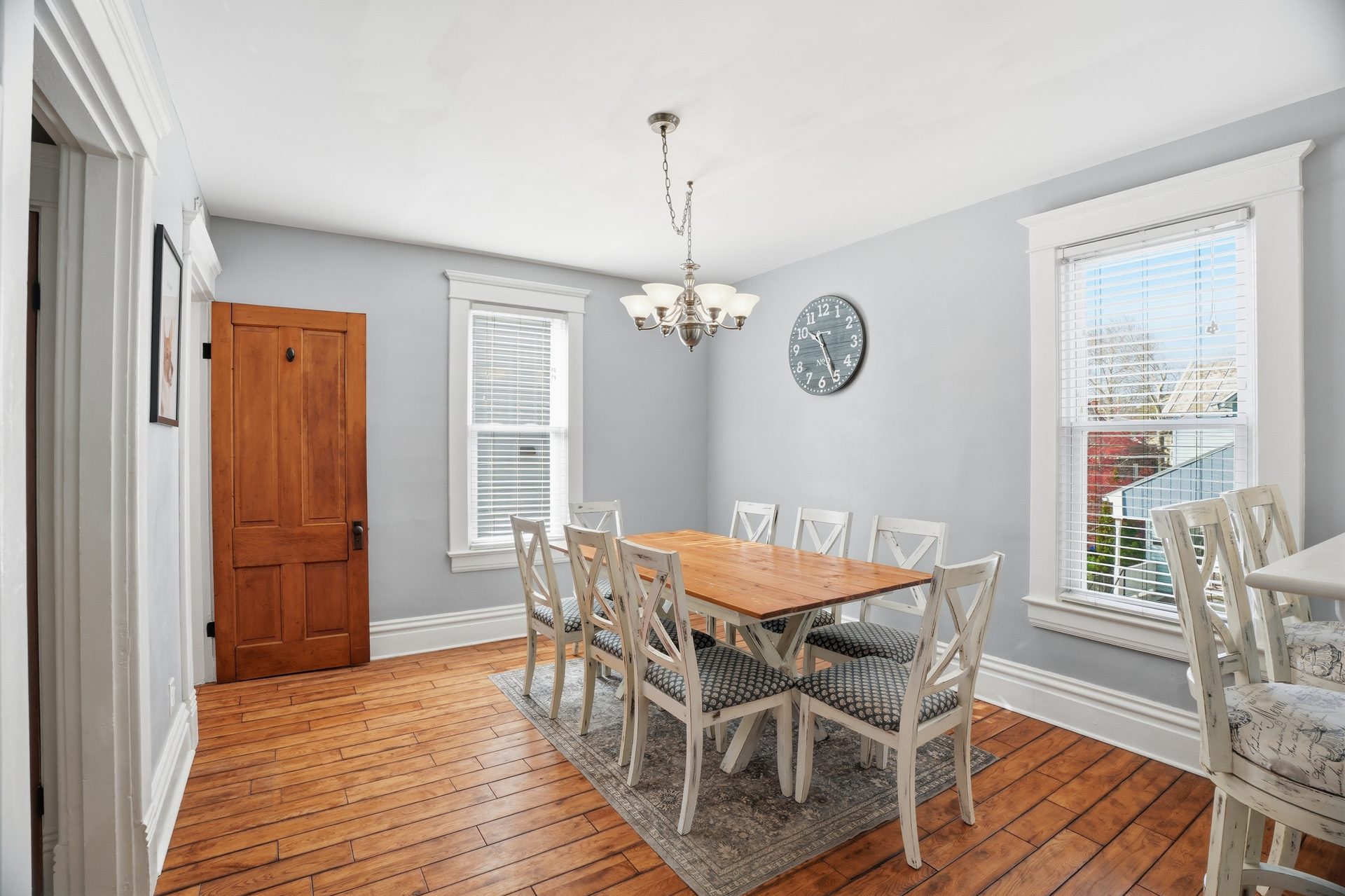 Formal Dining